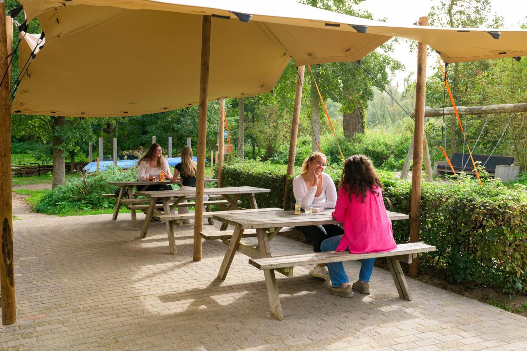 Stayokay Hostel Dordrecht - Nationaal Park De Biesbosch מראה חיצוני תמונה